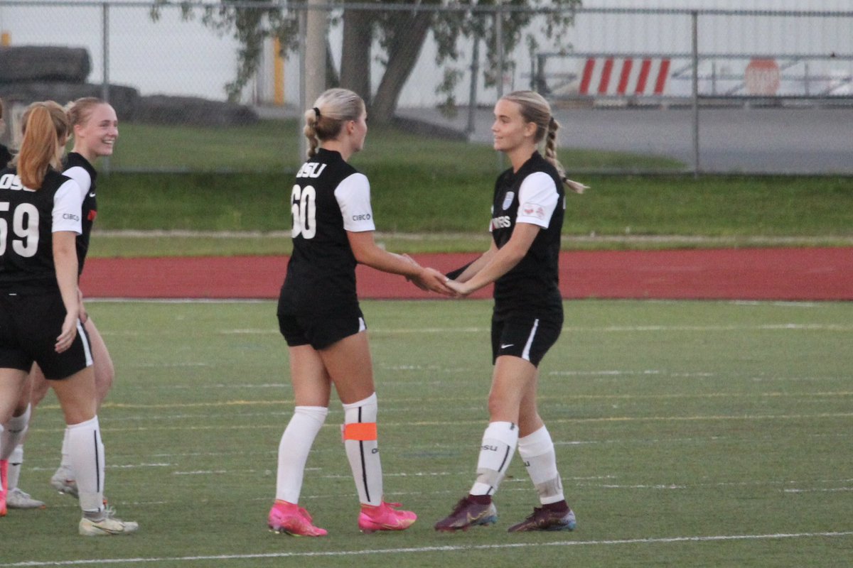 TayC60's tweet photo. 6 point weekend on the road for the @OSUsoccer OPDL U17G!!!! https://t.co/2sOdS7KvpB