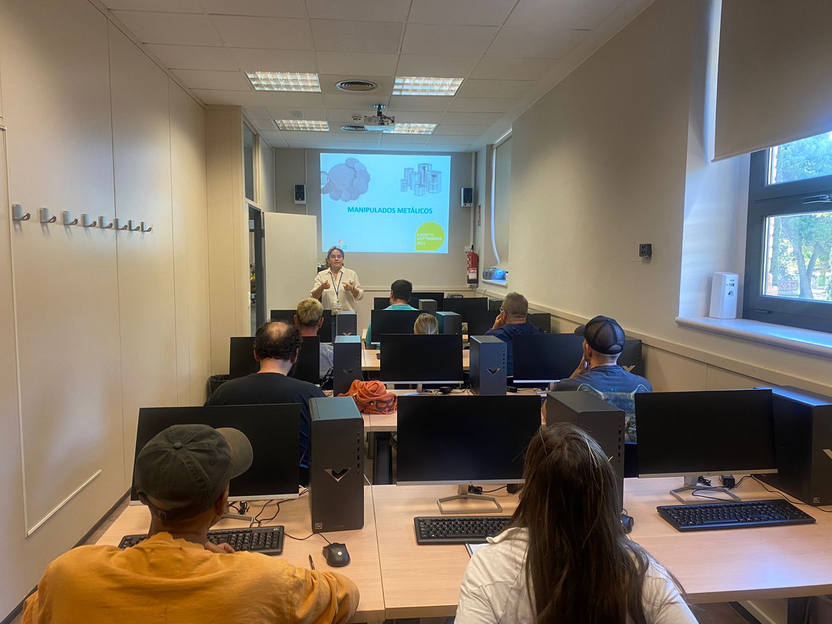 ASAPMEAragon's tweet photo. ¡Empezamos hoy el curso de formación en Manipulados Metálicos en @ASAPME! Aragón 🛠️💪 ¡Preparados para aprender, crecer y dominar nuevas habilidades en el mundo de la metalurgia! 🏗️🔩 #FormaciónMetal #ASAPME https://t.co/1XDFpeAG6g
