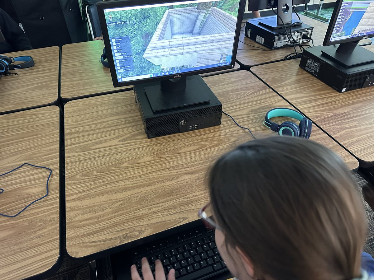 StemDayWithGray tweet media