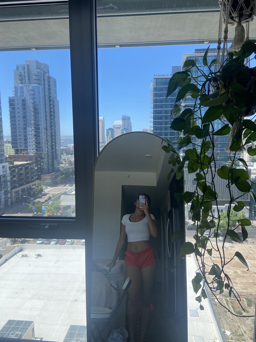 Just moved into my new apartment and back on Twitter or x idk.