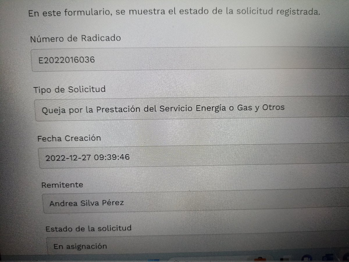 Aneitasp's tweet photo. Señores @comisioncreg por favor me pueden indicar por cual medio puedo instaurar una queja contra enel por un cobro excesivo que me hicieron desde el año pasado y el cual les radiqué a uds en su página desde diciembre del año pasado pero que a la fecha sigue sin asignar? https://t.co/Cx0co3DDjN