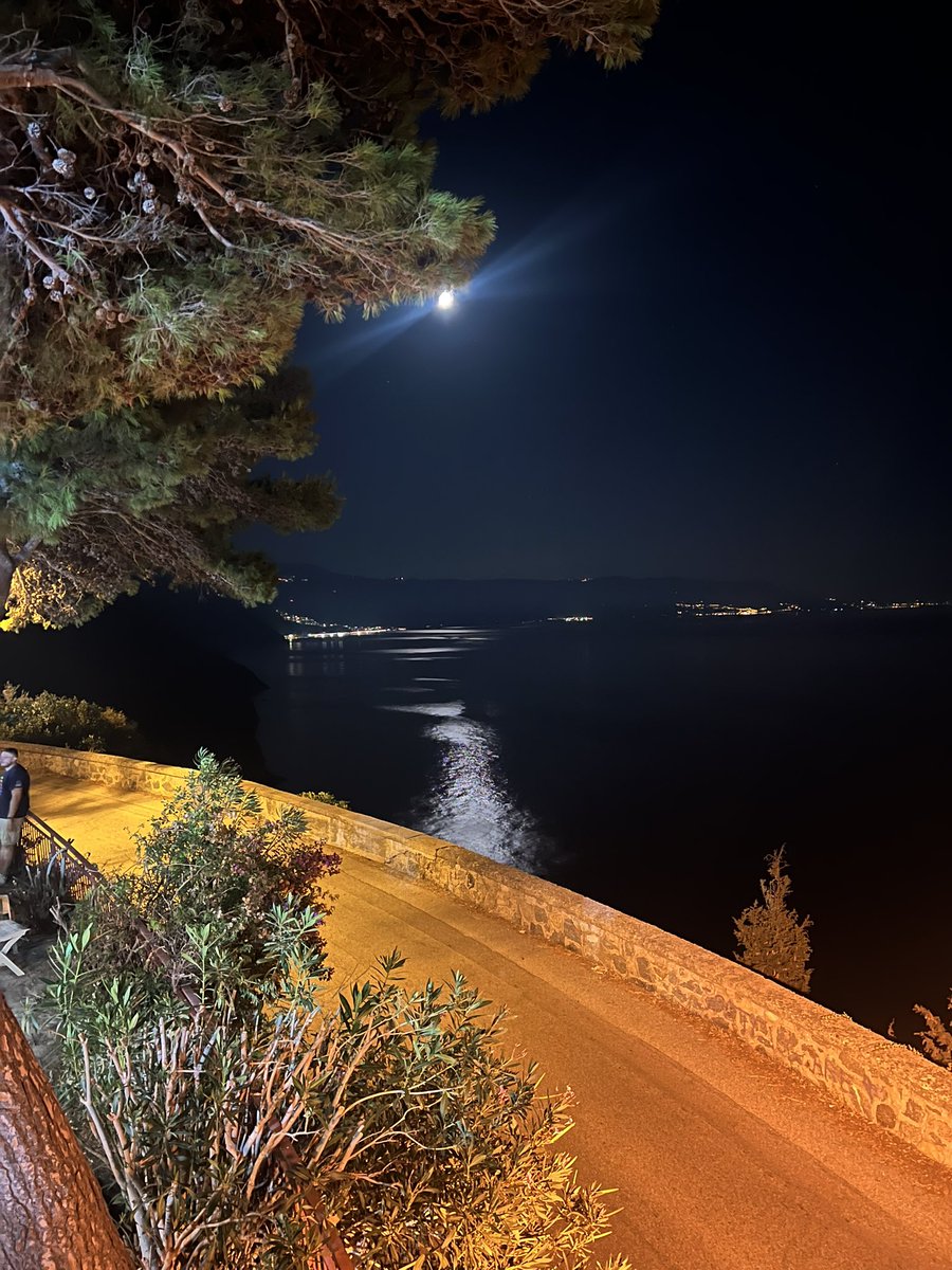 ✨ Capo Barbi✨ #magicview #vistamozzafiato #calabria #sicilia #28agosto  #mare #luna #relax #chilling #pov #pointofview
