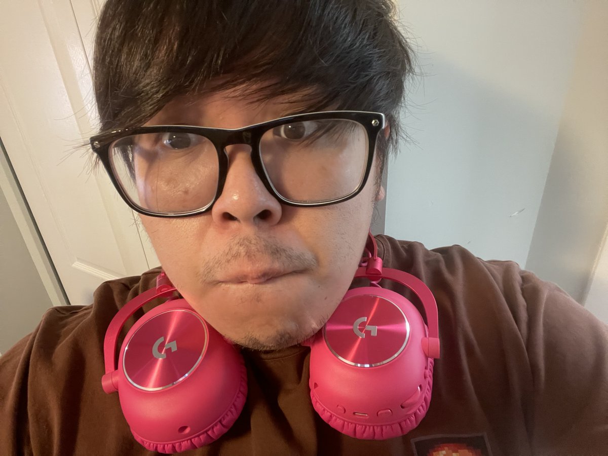 JWonggg's tweet photo. Man I already loved my White @LogitechG Pro X 2 headset and now they come out with the Pro X 2 Pink color?!?!
STOPPPPPPPPPPPPPPP!!! This is BEAUTIFUL!!!
Yall already know you need to cop!! https://t.co/L3JsLkt477
#LogitechGPartner #PROX2Headset https://t.co/YBCKbnaSZR