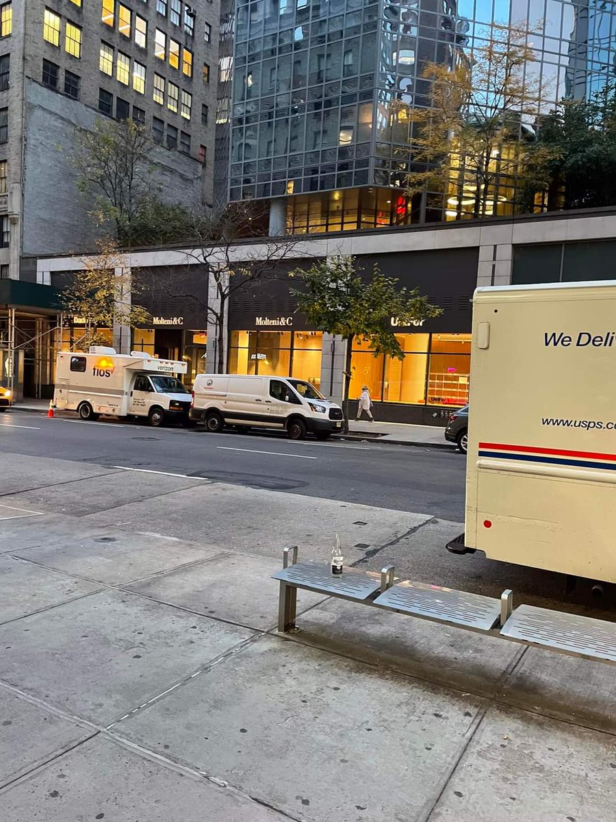 SBNVirtualSpace's tweet photo. Madison Avenue………. We are here !!!!  Do you require a New York presence ? We have a prime business Address! Madison Avenue!!!!!
#AnytimeMailbox
#virtualoffice
#mailbox
#newyork
#SupportSmallBusiness
#business
info@sbnetworkny.com
https://t.co/UZ1hVj8awQ https://t.co/WBFB0ruKMh