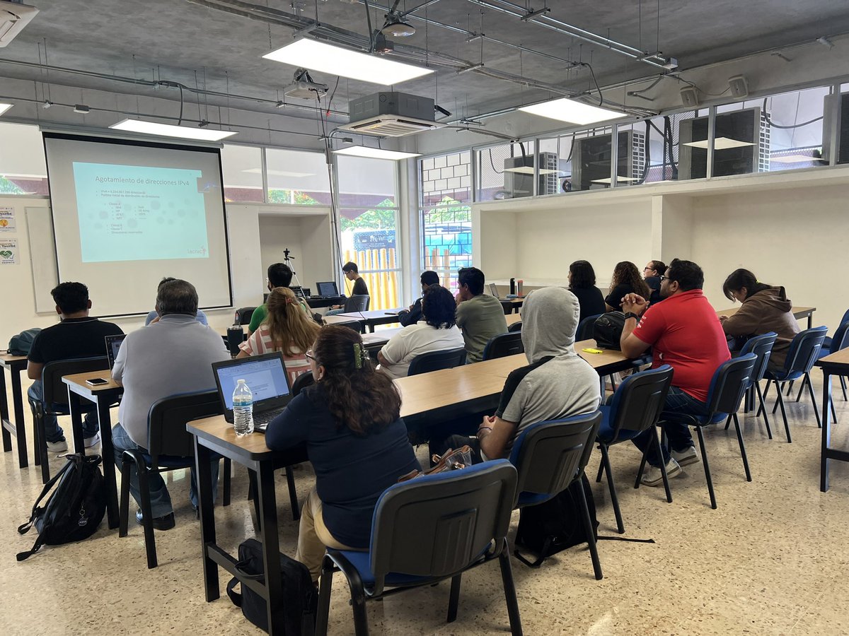 IXP_Yucatan's tweet photo. Día 1 de la Semana de #Internet en Yucatán e #IXSYMeeting2023
Tutorial: #IPv6
@Alejandro @lacnic y @soyerivega @SOCIUM6 https://t.co/vFwC6B2Rhf