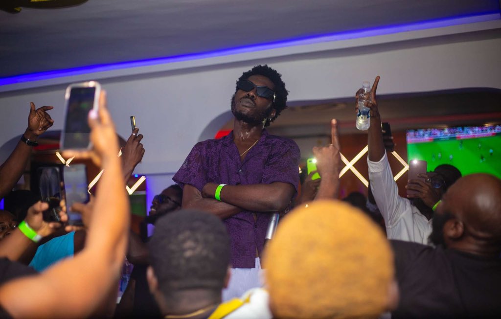 Benjies_'s tweet image. . 🐍