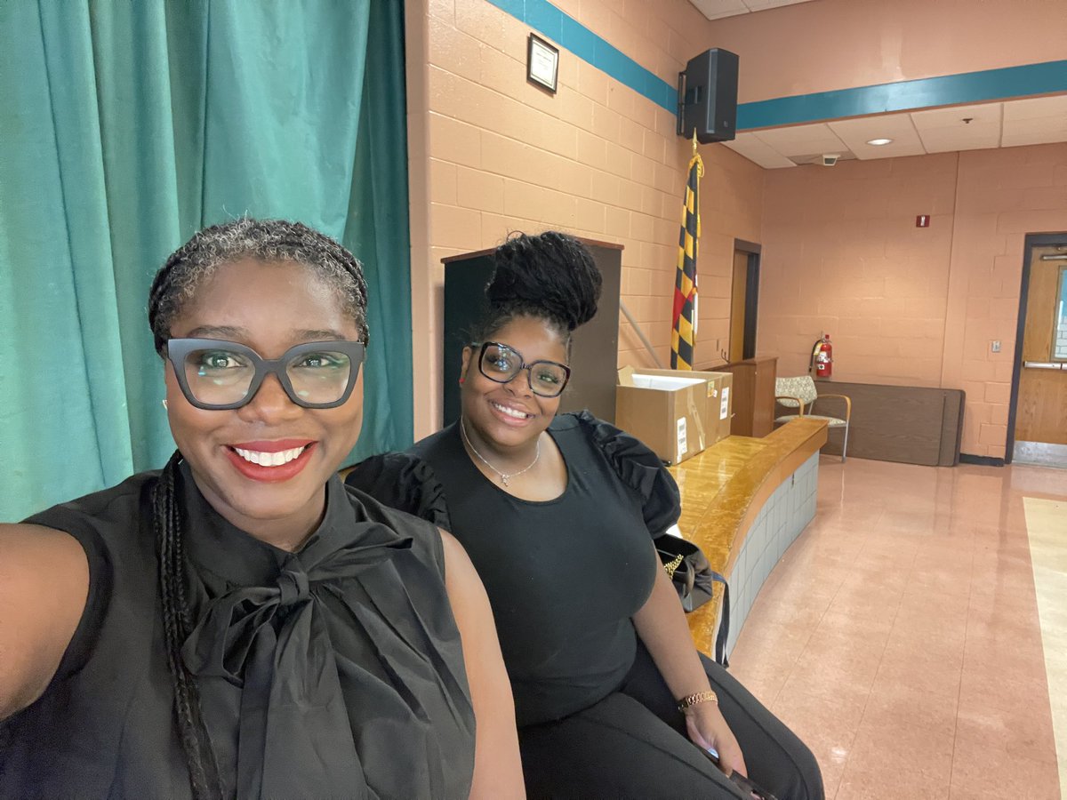Monica Miller, EMBA (@mmthecsc) on Twitter photo All smiles when we get together. Heyyyyy <a href="/MissAKoenig/">Alana Koenig, M.Ed.</a> #benjaminstoddertfirstday #technology #community All smiles when we get together. Heyyyyy <a href="/MissAKoenig/">Alana Koenig, M.Ed.</a> #benjaminstoddertfirstday #technology #community