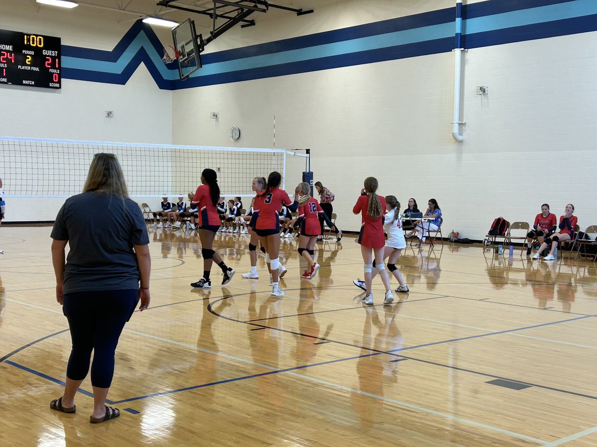 FTMSJaguars's tweet photo. Way to fight hard ladies! First VB game @PRT_Huskies https://t.co/AJN9bpmliE