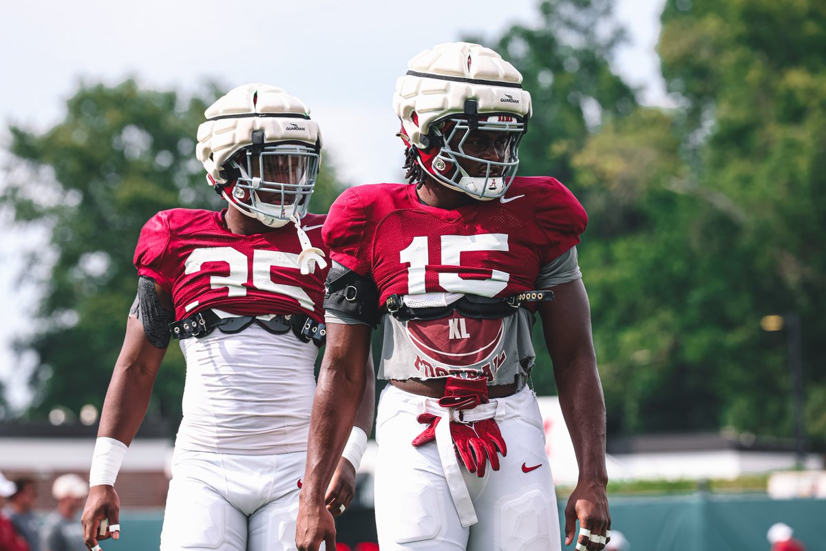 AlabamaFTBL's tweet photo. Game Week 👏👏👏 https://t.co/rUSaHqLDtE