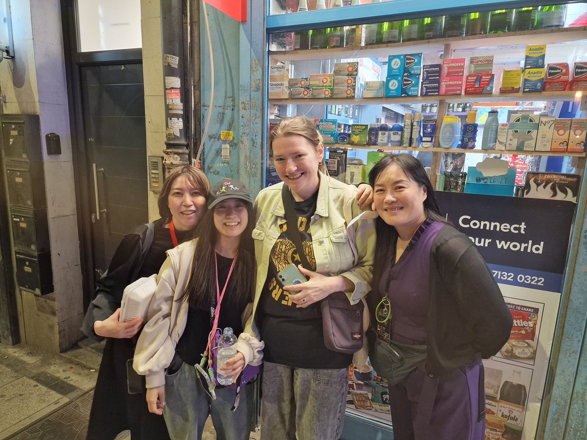 この週末、私のヒーローである桜エミさん <a href="/EmiSakura_gtmv/">Emi Sakura🍫</a> に2回も会った！彼女は最高です。彼女はとても親切で優しい。彼女が殿堂入りするのを見るのは素晴らしかった。彼女はそれに値する！👏🏻👏🏻👏🏻