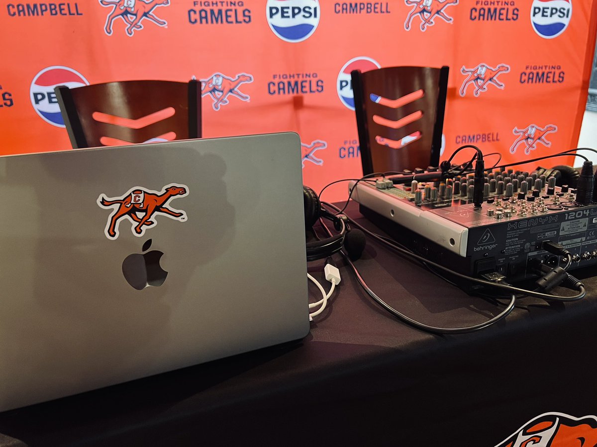 ChrisHemeyer's tweet photo. The first #CamelCall Live of the season!
If you canโt join us tonight at the County Seat from 6:30-7:30 listen live!
๐ป https://t.co/WoENKGXoP8 https://t.co/NasFgpNeks