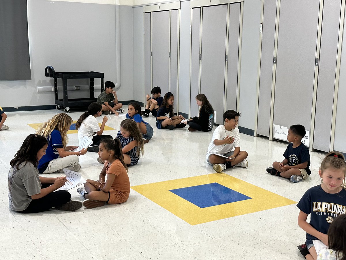 Reading Buddy Meet and Greet! Mrs. Casiple &amp; Mrs. McVicar’s 5th graders getting to know their little buddies in Mrs. Gutierrez’s 1st/2nd grade class.  Building relationships and working together!
#wearelapluma