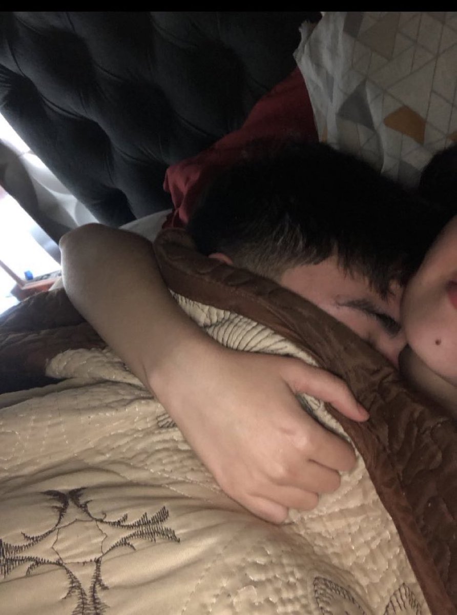 CouplesNotez's tweet photo. Cuddles https://t.co/rIzyPc5zqC
