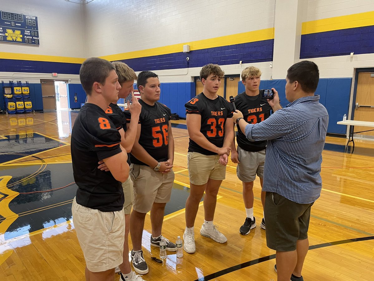 2023 <a href="/SOFCA14/">SOFCA</a> 🏈 Media Night.  A great event for Section 1 teams and players. Thank you to all who made this possible!  👏 👏 <a href="/KDJmedia1/">Kevin Devaney Jr.</a> <a href="/CoachManganelli/">Coach Manganelli</a> <a href="/MahopacFB/">Coach DeMatteo</a> <a href="/erapay5/">Eugene Rapay</a> <a href="/hoopsmbd/">Mike Dougherty</a>