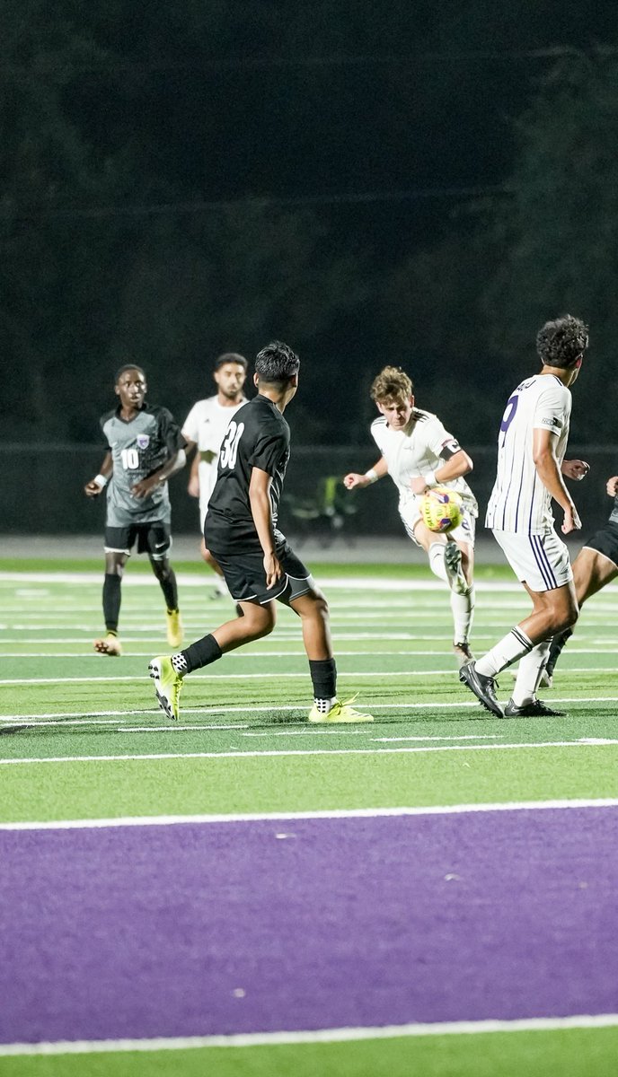 JrMacielol's tweet photo. I'm BACK 😈 #30⚽️ https://t.co/4HGBsDEJn1