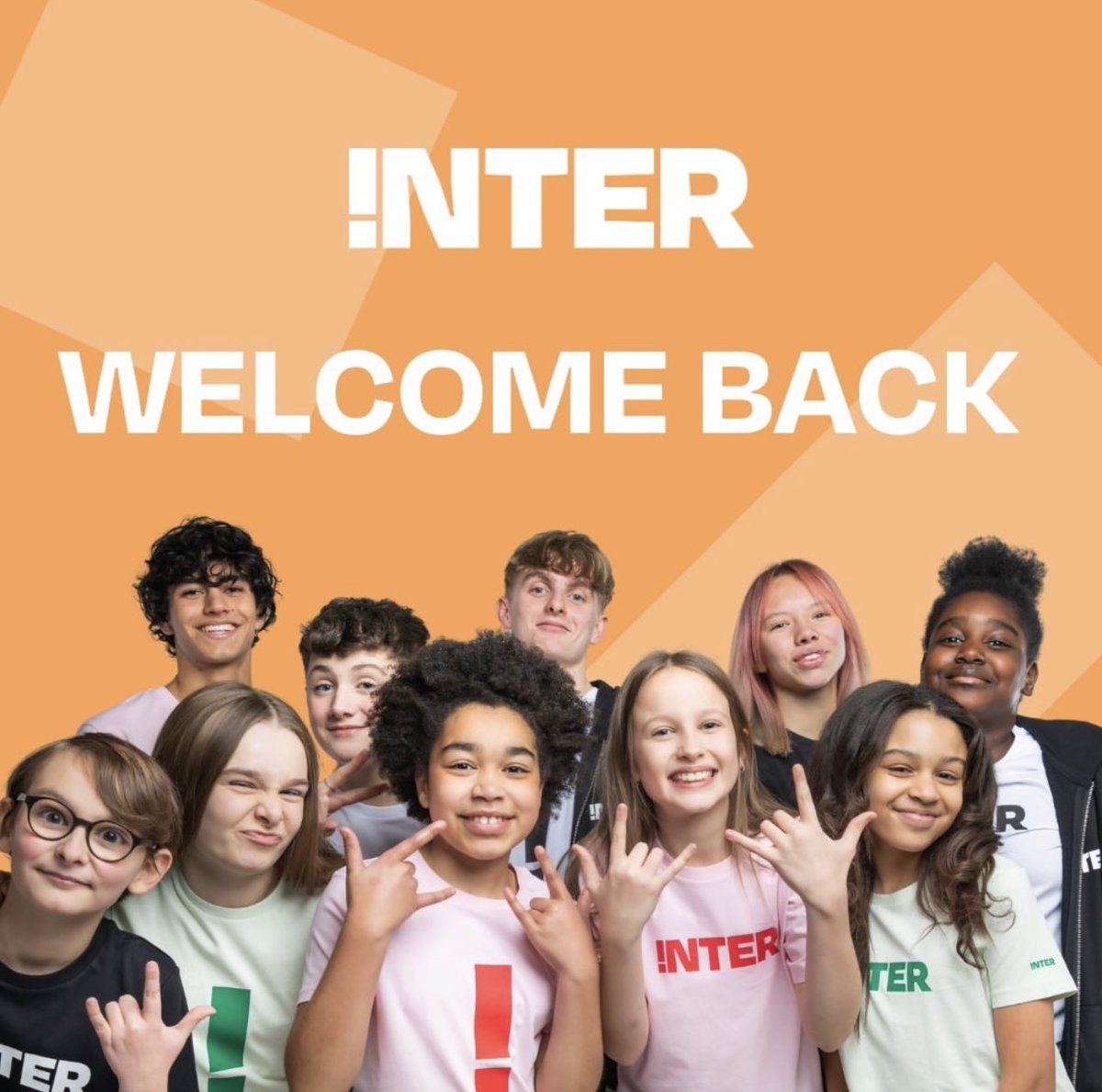 inter_paa's tweet photo. We had an amazing weekend welcoming back our talented students+we’re so excited to see every1 throughout the remainder of this week! Post a photo of you in your iNTER uniform+tag @inter_paa - we’d LOVE to see your 1st day back posts! #FirstDay #iNTER #intertalentedstudents https://t.co/3CefZYxRGL