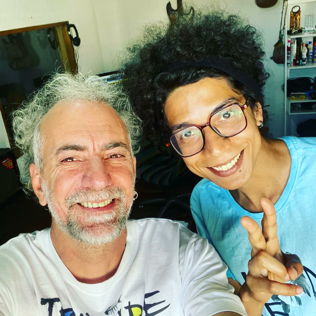 adrielvinicius's tweet photo. 🎶❤️
Compor com @NetoTrindade 

Mais uma junção maravilhosa de Rodrigo Castanho, Jr Lanne e Sérgio Fouad! https://t.co/zSCfjL9for