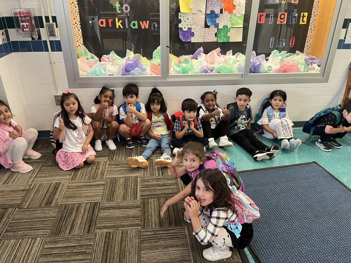 Rebecca Forgy (@rlforgy) on Twitter photo Our family <a href="/ParklawnFCPS/">Parklawn Elementary</a> is now complete! Our PreK students had their first day of school today! Our family <a href="/ParklawnFCPS/">Parklawn Elementary</a> is now complete! Our PreK students had their first day of school today!