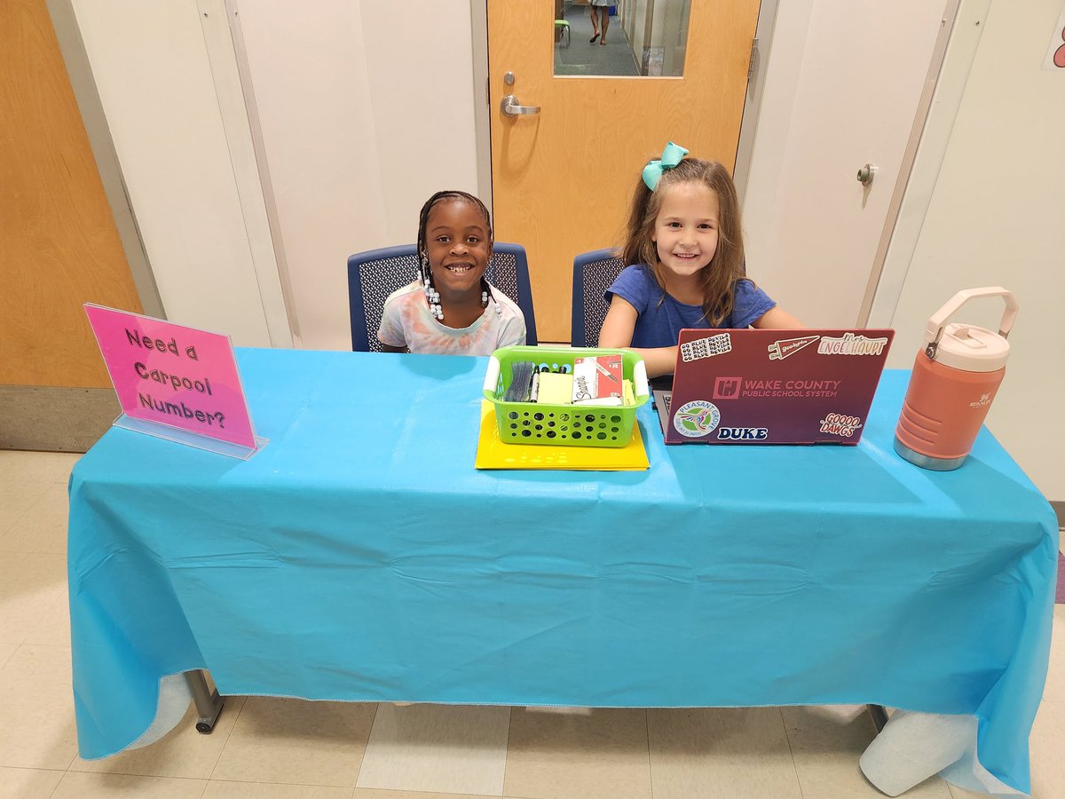 These 1st grade Flyers were ready to go this morning! <a href="/PrincipalGilkes/">💕Dr. LaShara Gilkes💕</a> <a href="/pgesflyers/">Pleasant Grove Elem</a> #pgesflyers