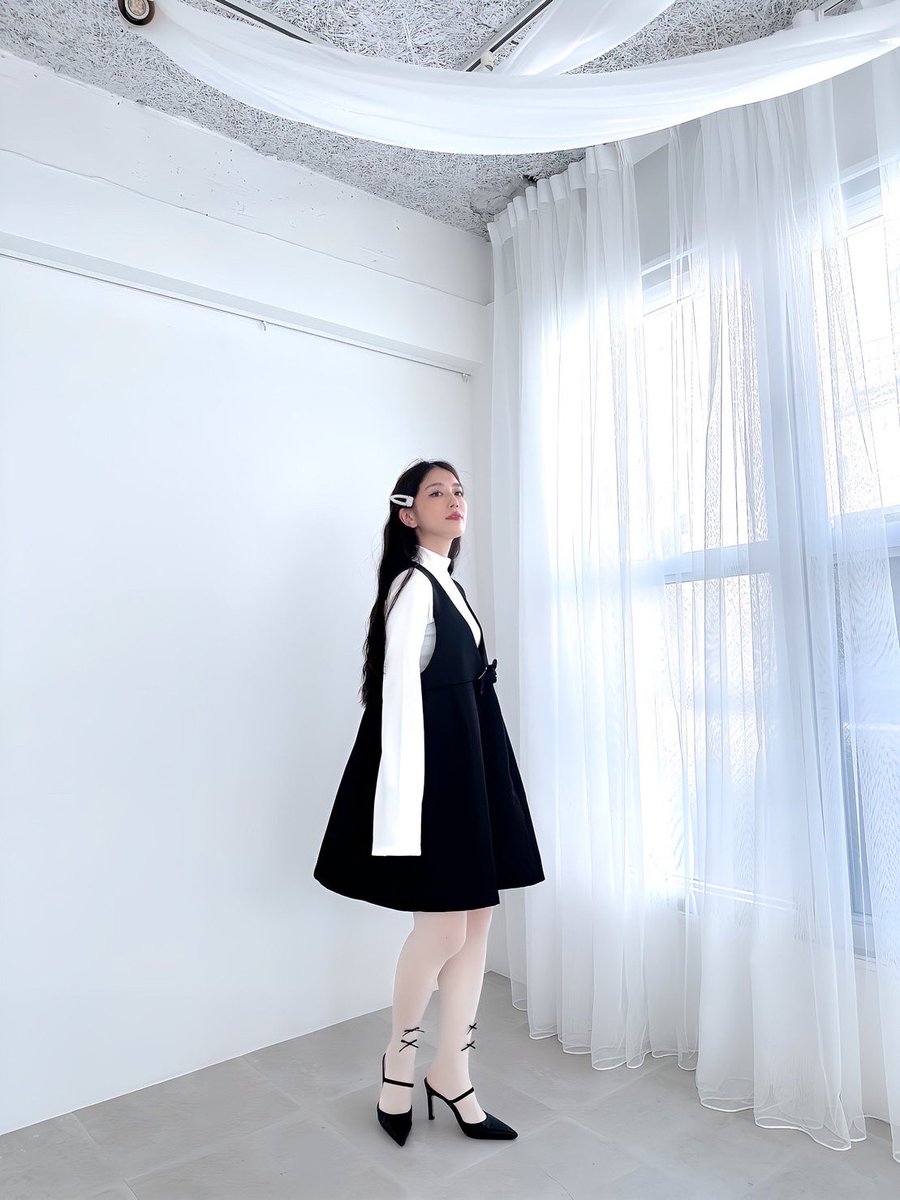 hugi_official's tweet photo. hugi 2nd Autumn collectionでは素材感にこだわったアイテムを多数発売する予定となっております🎀
販売開始まで楽しみにお待ちください🩶
#コケティッシュ #コケット #バレエコア #フレンチガーリー #hugi #fashion #ハギ #秋服 #2024AW https://t.co/pGdvfJxMgv