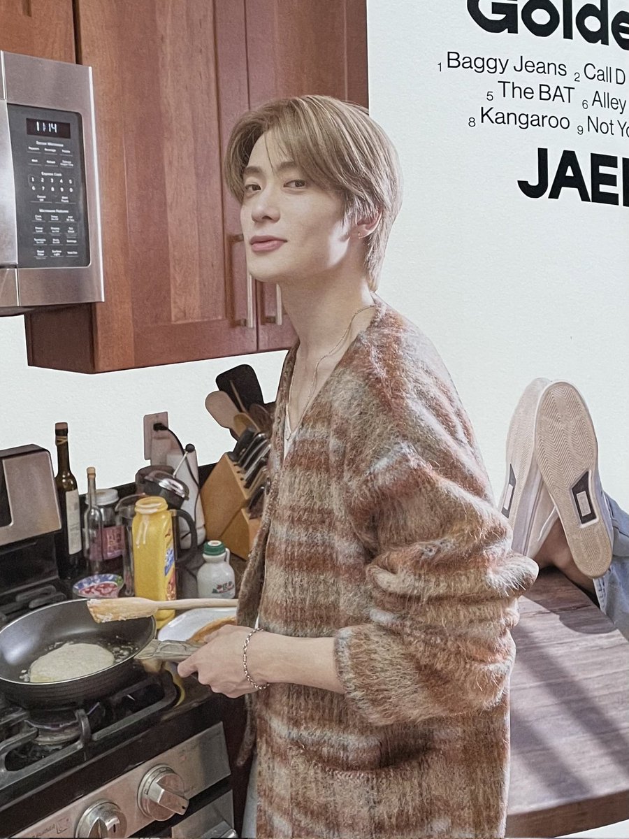 PREVIEW] 230829 Preview Album NCT 2023 Golden Age Collecting Ver