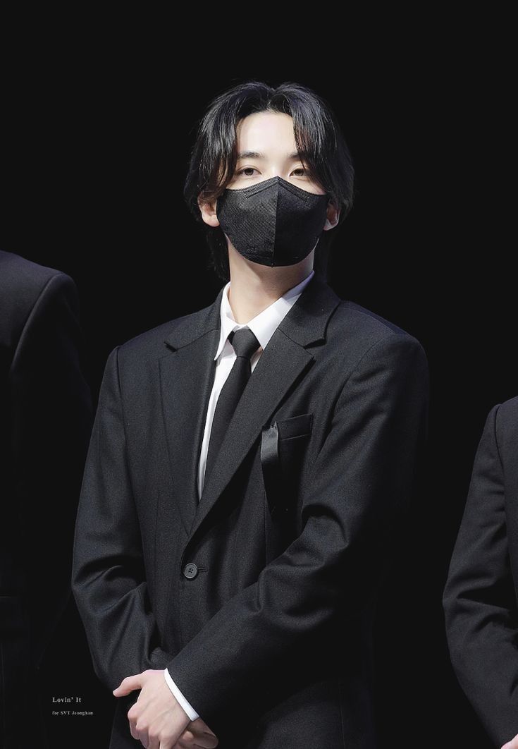 VvgirlgirlvV's tweet image. 진짜 결혼식 하객 느끼임..