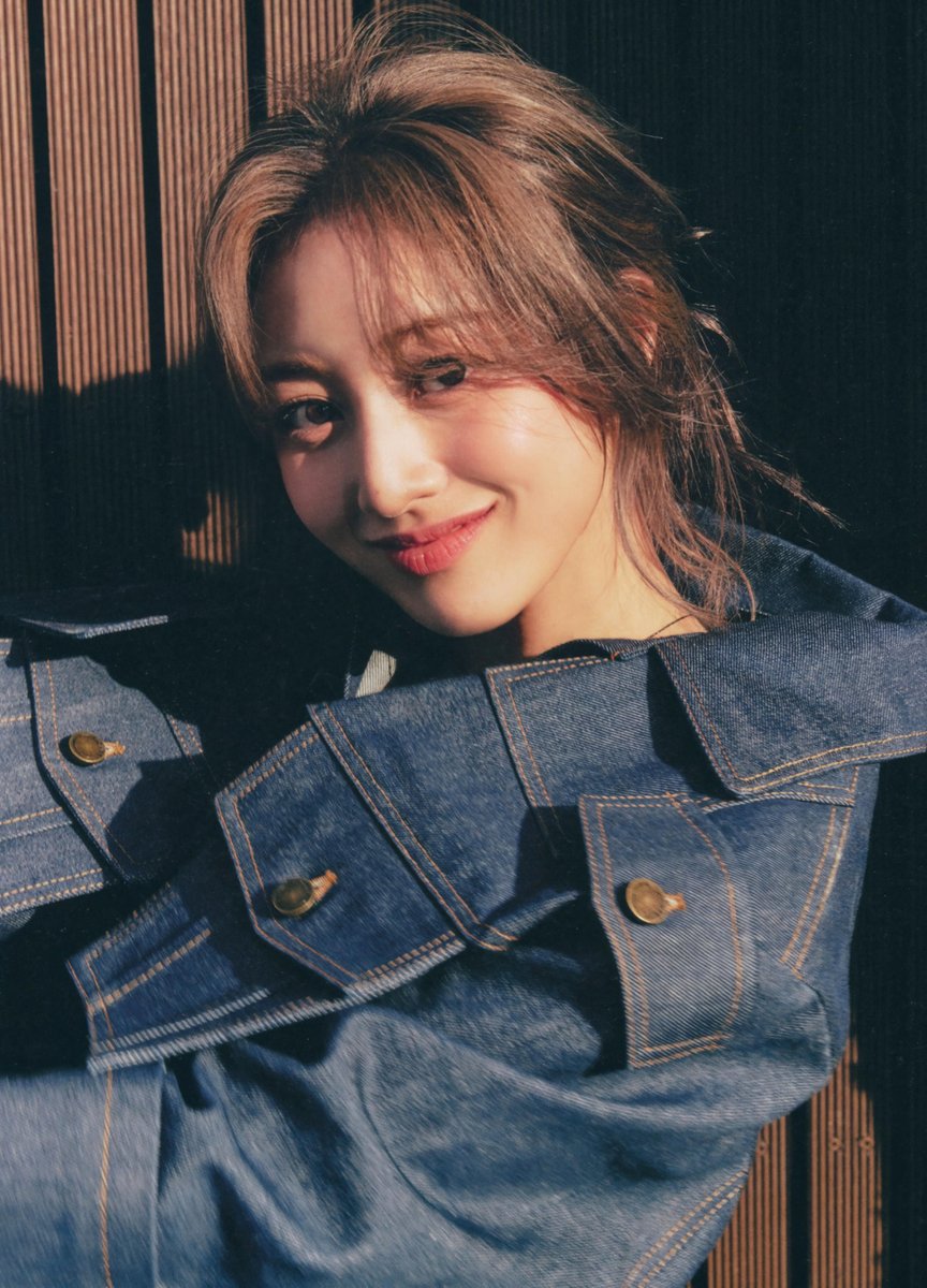 SCAN] JIHYO The 1st Mini Album 