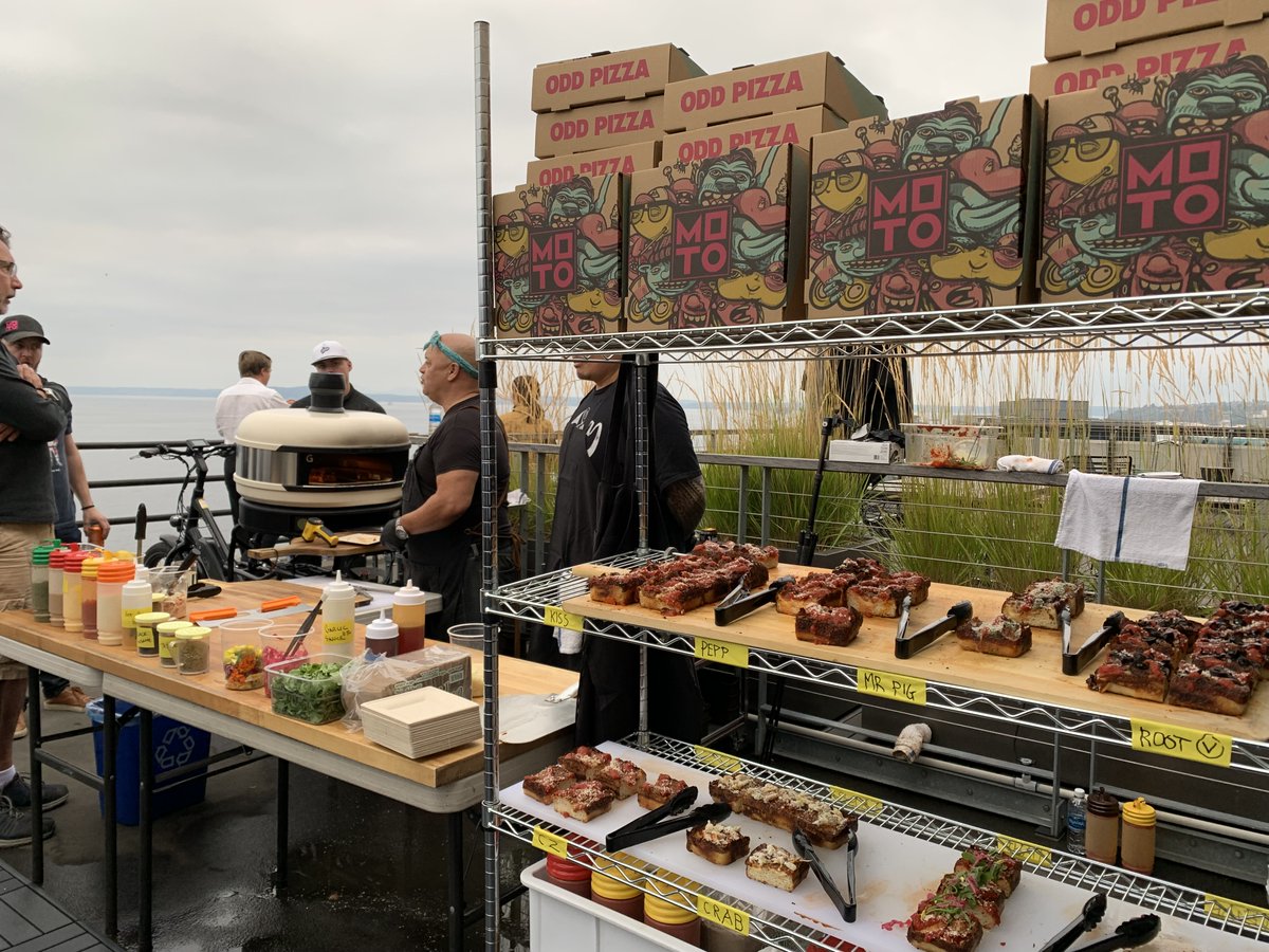 Great to see everyone at the <a href="/flyingfishvc/">Flying Fish Partners</a> office warming tonight. Huge thanks to <a href="/MOTOSEATTLE/">MOTOPIZZA</a>  for keeping us well fed.