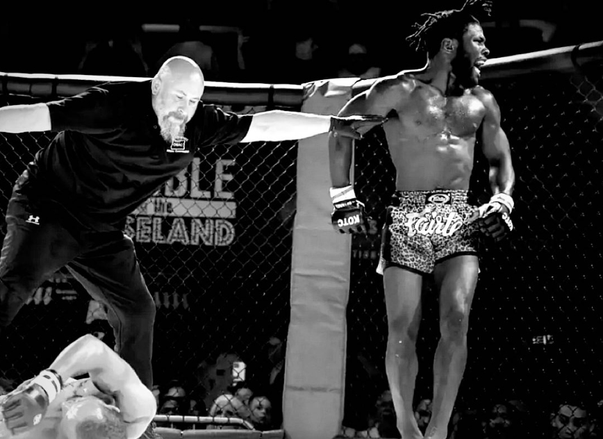 PNWsocialNEWS's tweet image. Rumble at the Roseland 116 | September 9th | Doors Open 6pm &amp;gt; pnwsocial.com/rumble-at-the-…  #mma #fcff #ufc #boxing #kickboxing #jiujitsu #pnwsocial #pnw #martialarts  #training #karate #mmafighter #gym  #judo  #brazilianjiujitsu #bellator #mmatraining #taekwondo #bjjlifestyle #nogi