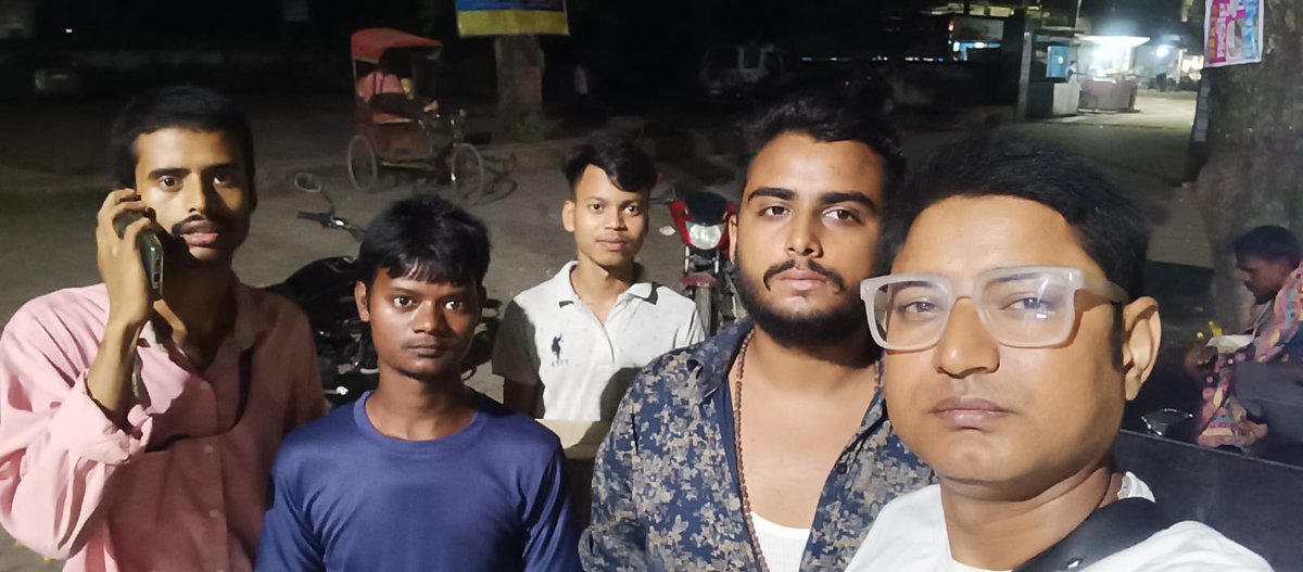 TeamPurnea's tweet photo. #Day-26
#Date-28/08/2023
कम्यूनिटी किचन का 26 वां दिन समाप्त हुआ।
आप लोगों का सहयोग बना रहे...✌️
हम 366 दिन कम्युनिटी किचन चलाएंगे।
@RavineshPoddar1
@vikashadityaa
@Yogipritam_
#CommunityKitchen
#CommunityKitchenPurnea
#TeamPurnea
@TeamPurnea @dmpurnea
@biharsehai @PurneaSp https://t.co/qL04k9vb1R