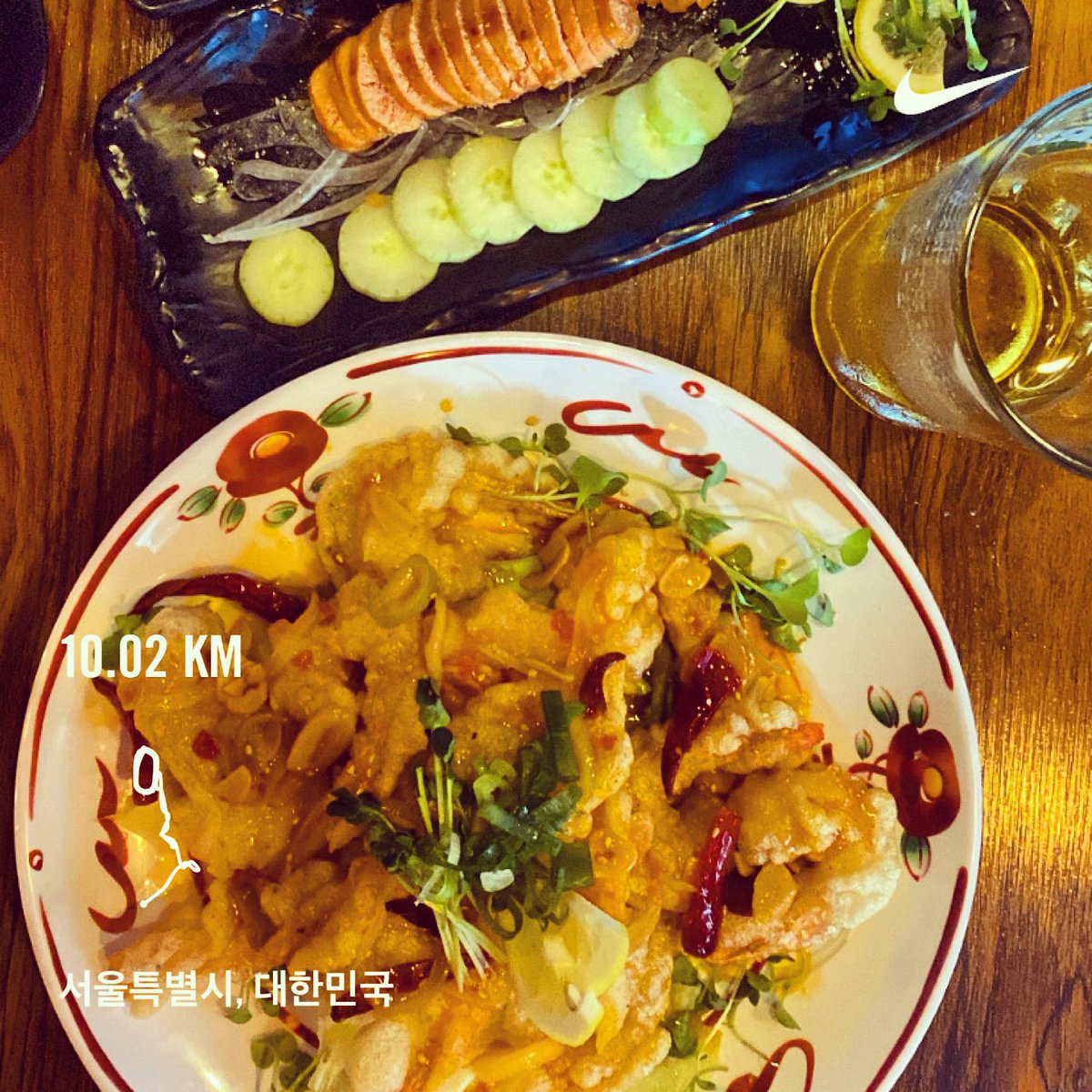 yeonree's tweet image. 머리가 복잡할 땐 트랙 따라 뱅글뱅글 🌀

#runrunbabyrun🏃🏾‍♀️