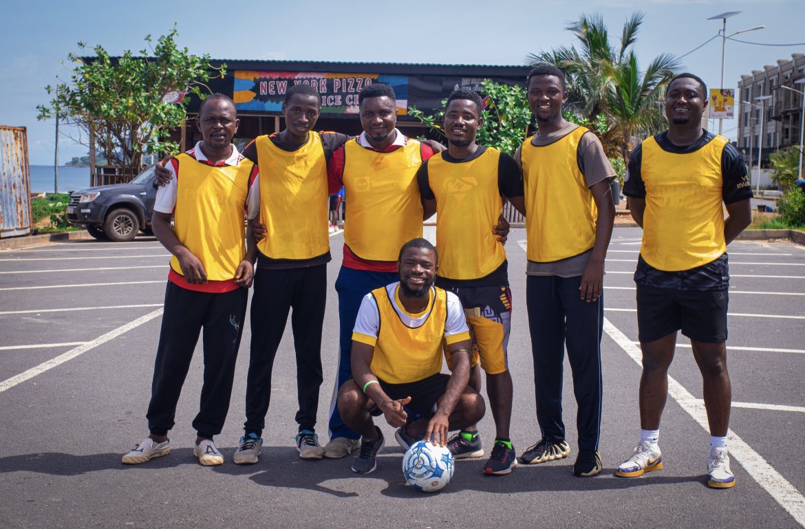 bafa20211's tweet photo. #freetown #salone  #Saturday #Weekend #sierraleone #football https://t.co/qNivudOQm8