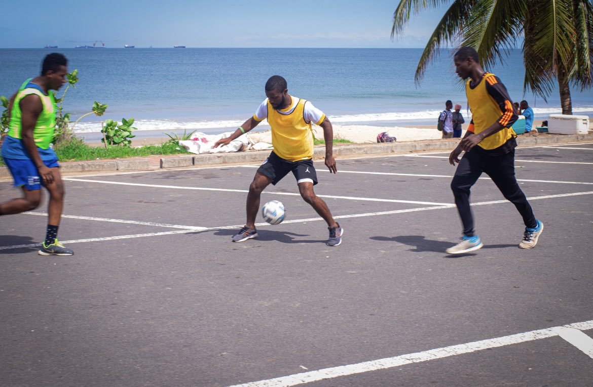 bafa20211's tweet photo. #freetown #salone  #Saturday #Weekend #sierraleone #football https://t.co/qNivudOQm8