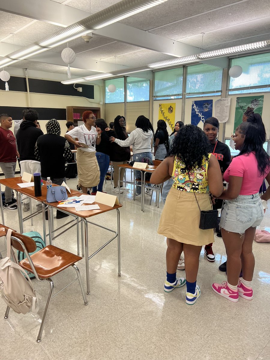 WilsonStem's tweet photo. Wilson STEM Academy was GAME Time Ready as we kicked off the 23-24 School Year! https://t.co/F8gilV46vO