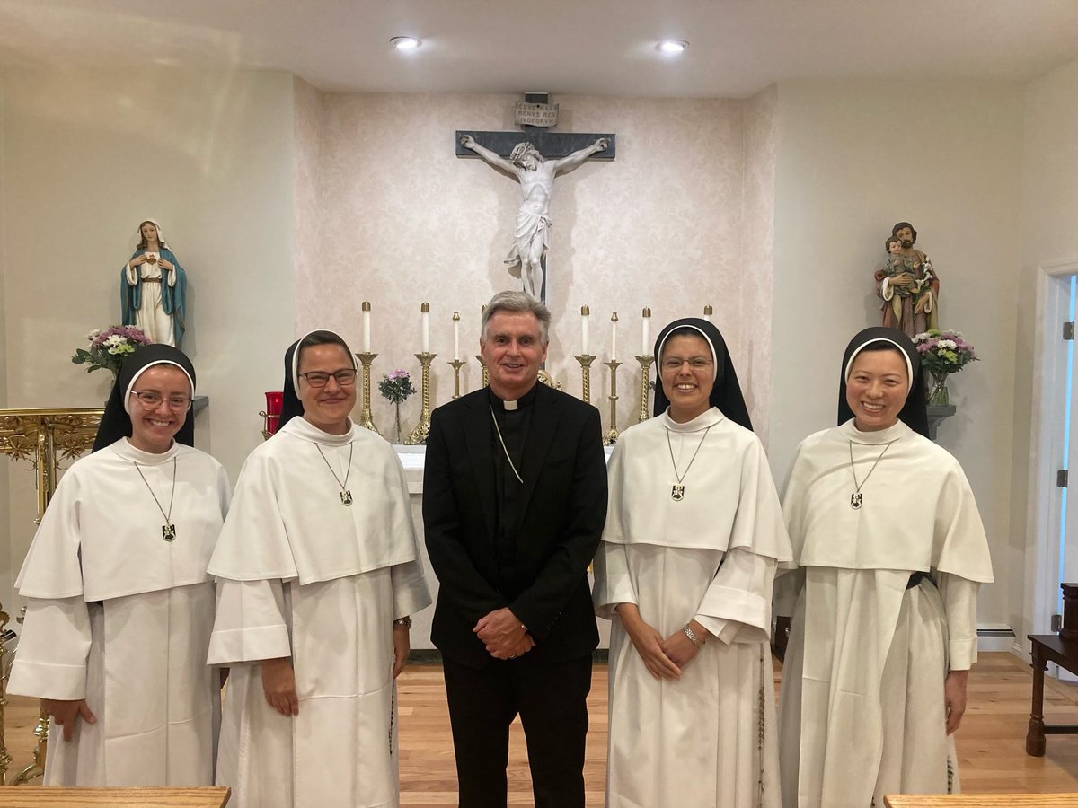 Happy to have had Mass with the Ann Arbor Dominican Sisters.  I am grateful for their commitment to Catholic education.