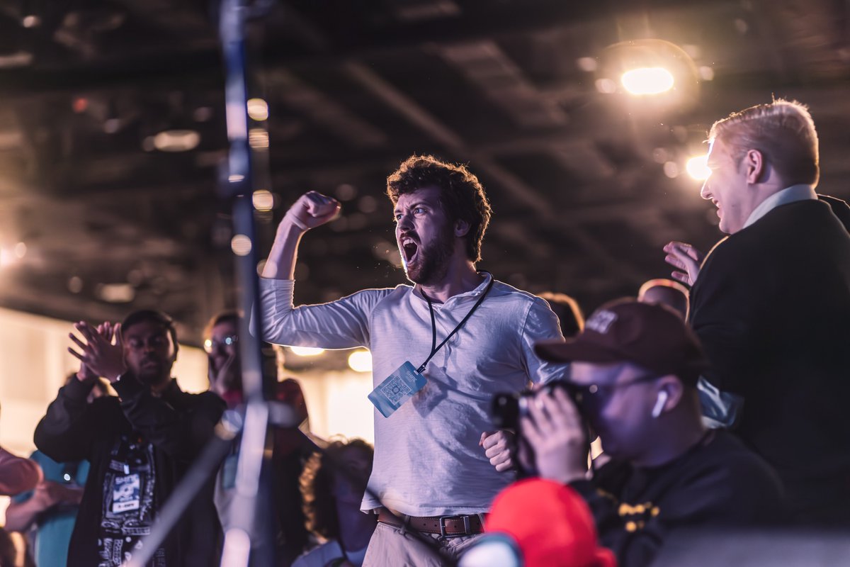 What a weekend man
Glad to present my gallery for the Last Shine!
Really was awesome being apart of this, won't ever forget it 
busteddrones.com/event-gallerie…