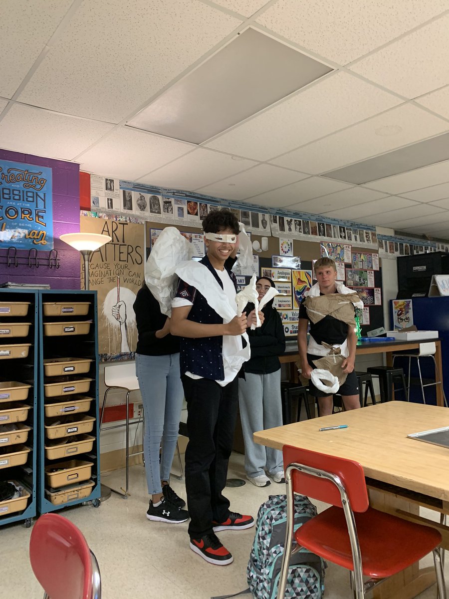 KatieHosbach's tweet image. Sophomore students embrace the challenge to create “something they can wear” using leftover packing paper from my move to IA #iaeast #tsdart #tsdthinkers #designthinking