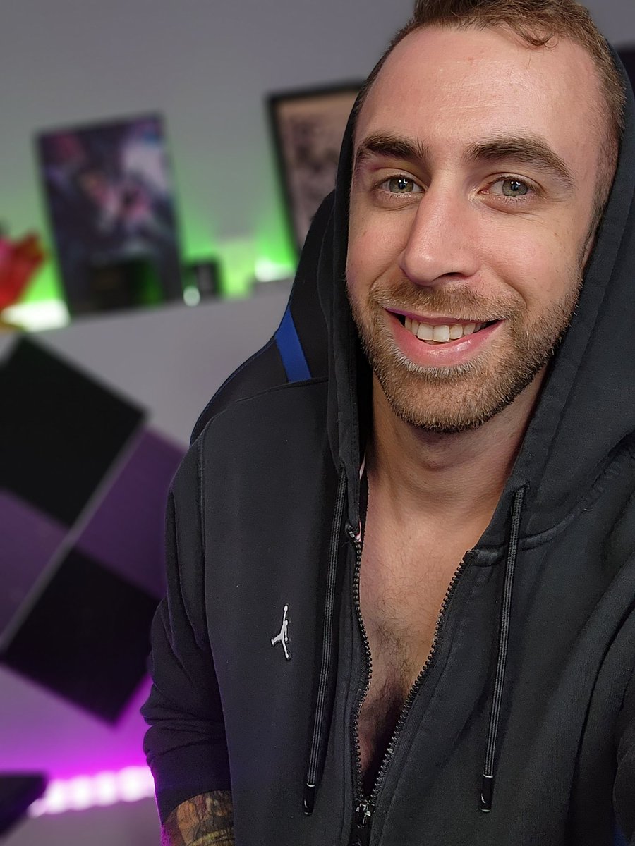 Its ADHD monday! Lets game jump together and see where we land!
Twitch.tv/isod0pe