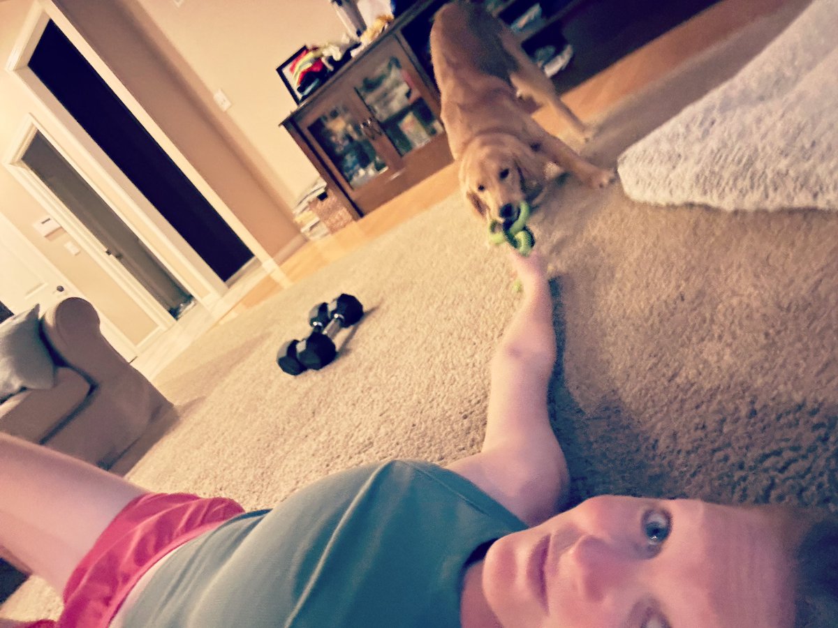 RunEatBeHappy's tweet photo. Exercise can be simple. It can be a set of 15 pound weights in the living room. Bonus: puppy tug-of-war.
6 mile morning run
1 mile walk
30 min bedtime strength
#runner #running #personaltrainer #strongwomen #dogmom #womenwholift #stregthtraining #workout #mondaymotivation https://t.co/Q9kcIQLWfp