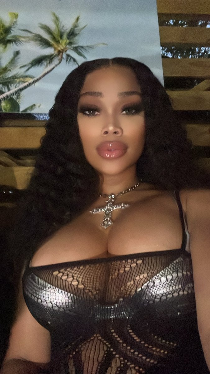 Gwan Goodie (@gwangoodie) on Twitter photo 