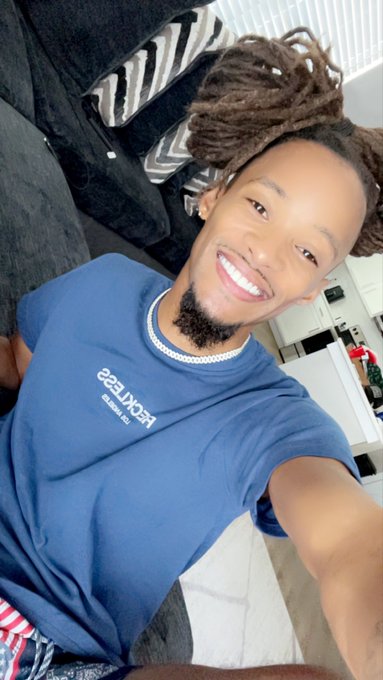 She love me cause my nice but I&rsquo;m  hood at the same time. I play the best of both parts! #bbc #snapchat<a href="/tag/smile"class="tags"><span>#smile</span></a><a href="/tag/sexy"class="tags"><span>#sexy</span></a><a href="/tag/snapchat"class="tags"><span>#snapchat</span></a><a href="/tag/f4f"class="tags"><span>#f4f</span></a><a href="/tag/blackexcellence"class="tags"><span>#blackexcellence</span></a><a href="/tag/dreads"class="tags"><span>#dreads</span></a>