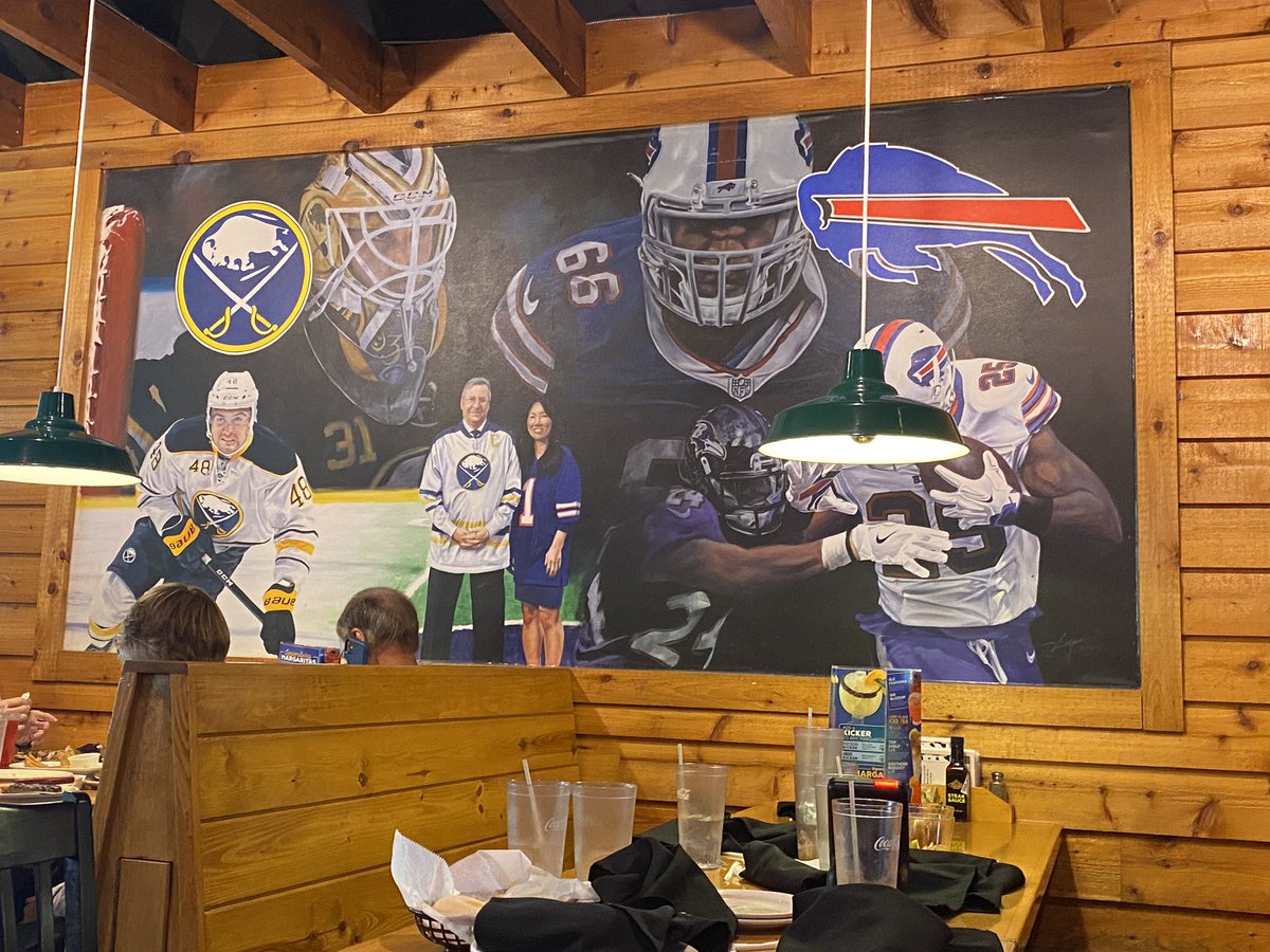 What if we kissed under the combo Anders Nilsson, William Carrier, Seantrel Henderson, LeSean McCoy, Kim and Terry Pegula mural inside of the Texas Roadhouse in Cheektowaga?