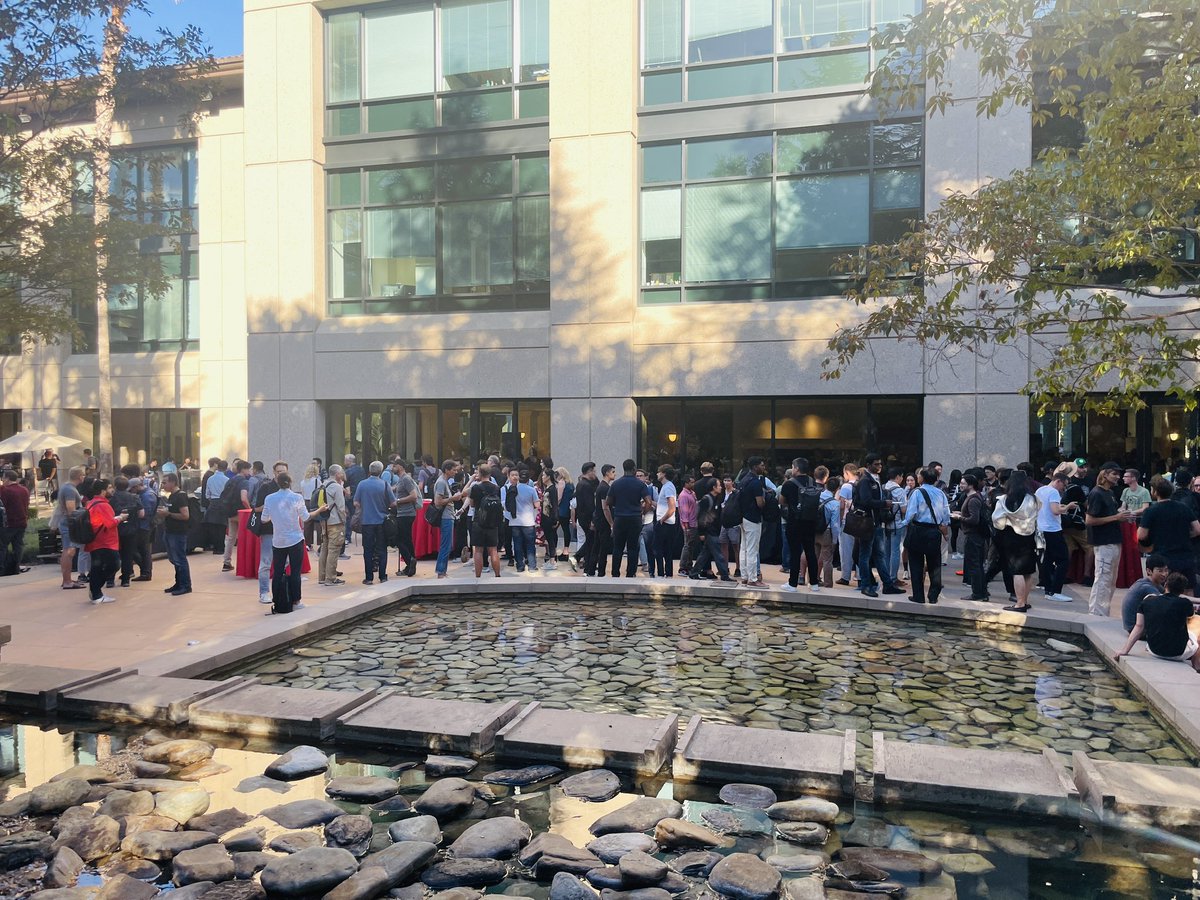 Phil_Kelly_NYC's tweet image. Winding down day 1 of #sbc2023.  One takeaway from side conversations:   Projects working on attestation of identity and credentials are really making progress now and will soon unlock new privacy preserving use cases for #snarkyjs @o1_labs.