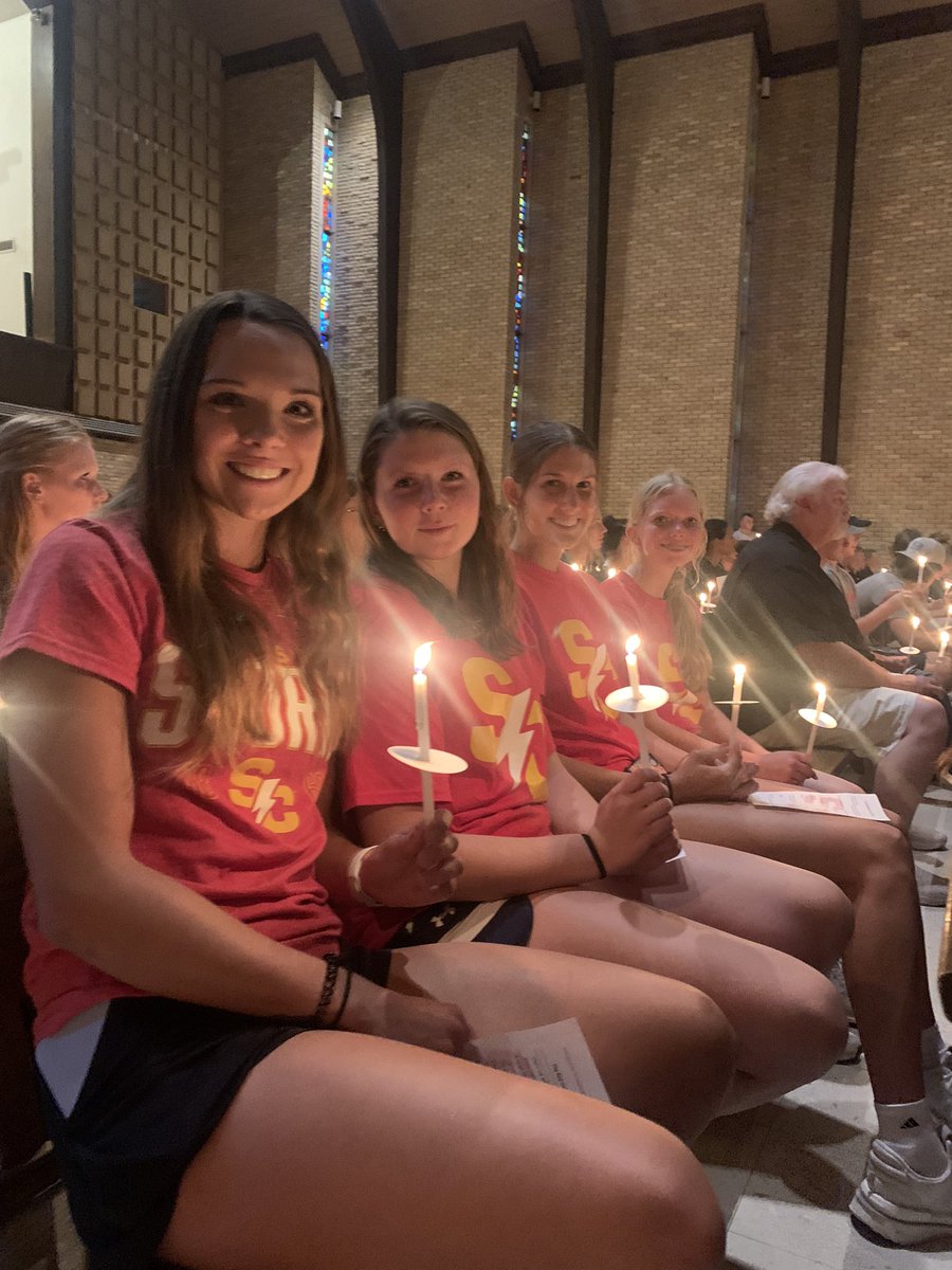 SCStorm_WBB's tweet photo. The whole crew is back!! Tonight we took part in a special tradition with the Blessing of the Athletes! 🕯️❤️ #TEAMSIMPSON https://t.co/e6YIlbWhwT