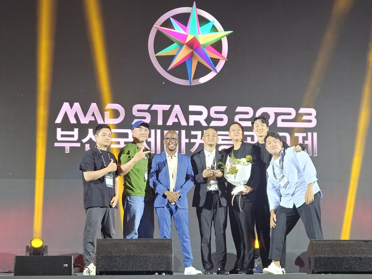 A star-studded night @_MADSTARS last week. With 'Knock Knock' we brought home four Grand Prix, the most Grand Prix to win for an agency and for a single campaign at this year's festival. In total, we won 32 trophies. Congrats @Cheil_Worldwide Seoul, Kazakhstan, @CheilSpain