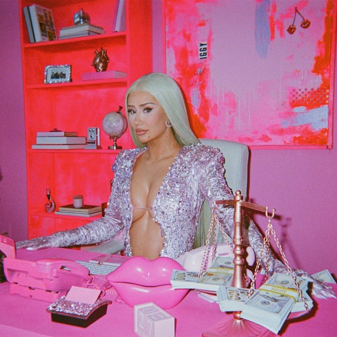 Would you like the painting from the Money Come video in your room? We are gonna give it away to a lucky<a href="/tag/moneycome"class="tags"><span>#moneycome</span></a>