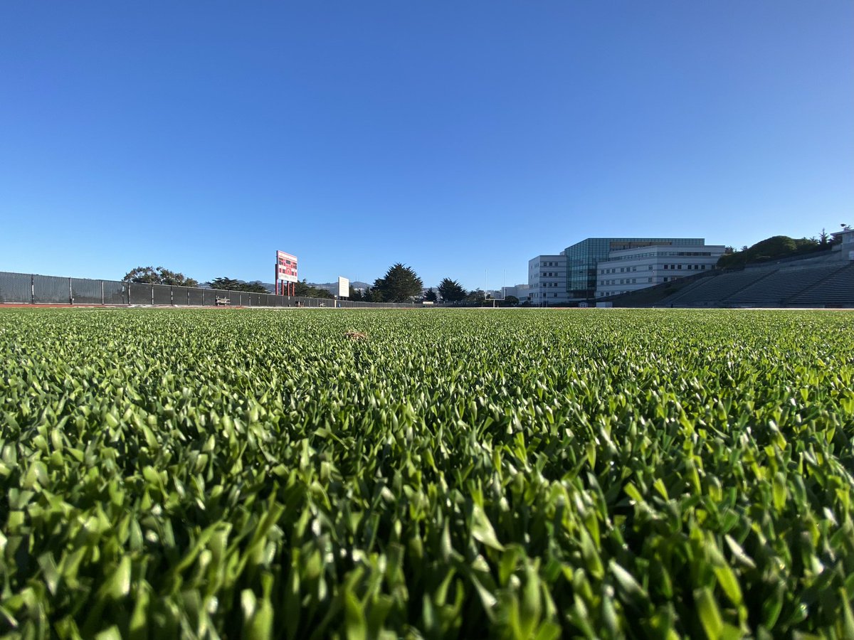 brianmast's tweet image. Monday evening workout at City College track #SanFrancisco #plank