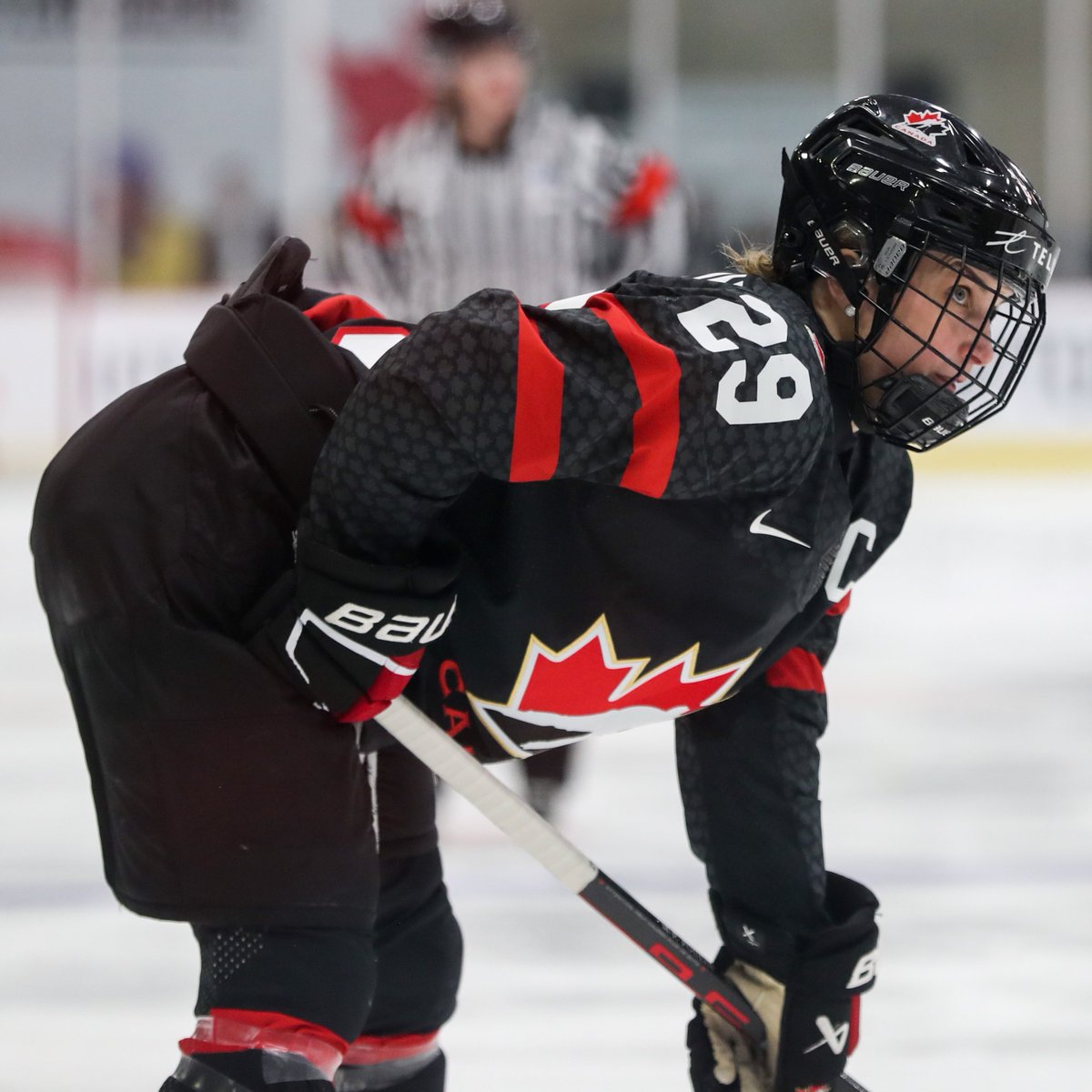 Sportsnet's tweet image. The newest professional women&apos;s hockey league (The PWHL) will feature 6 teams located in Toronto, Montreal, Ottawa, Boston, New York, and Minnesota.