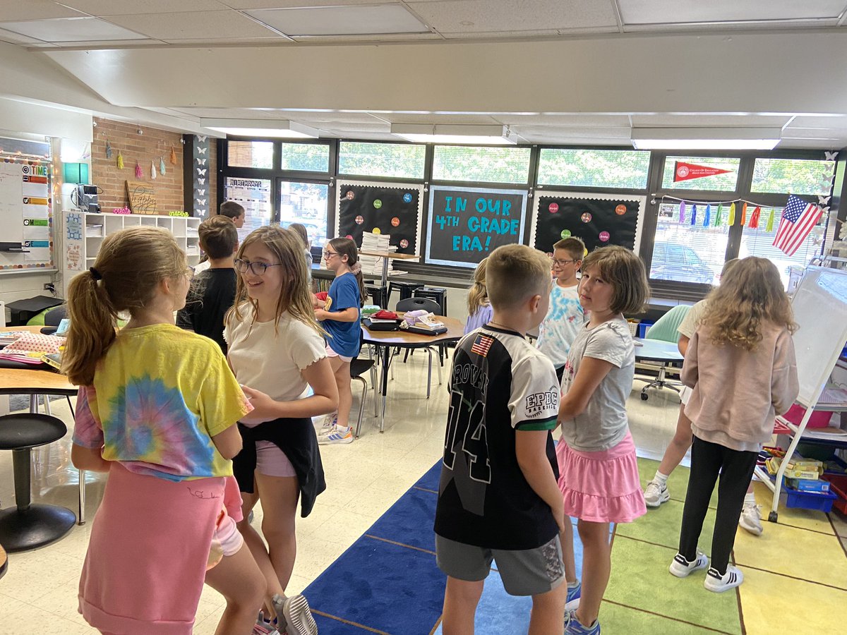 Mrs. Farrell ☻ tweet media