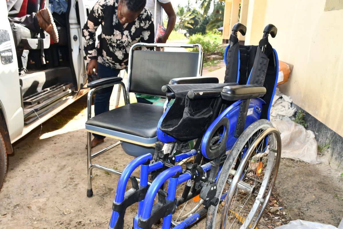 BaseTitanium's tweet photo. Base Titanium donated a range of mobility aid devices &amp; other special needs equipment to children and people living with disability to aid them with their day to day activities.
The donation included; wheelchairs, crutches, surgical and special boots, and transfemoral prothesis. https://t.co/sPCDotpLxt